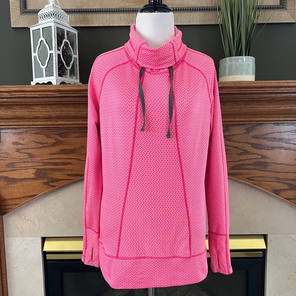 Avalanche Women's Pink Divinity Funnel Neck Pullover‎ Top Size: Large